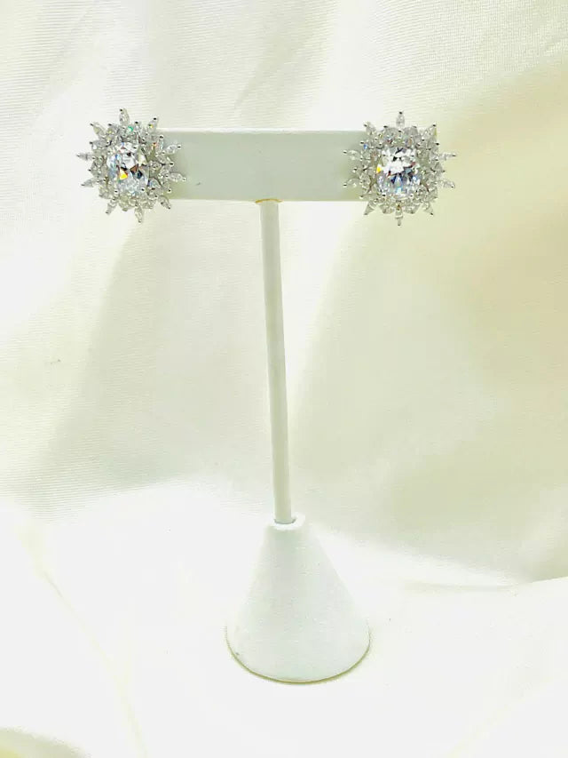 Short Round Earring Studded with White Rhodium Crystal