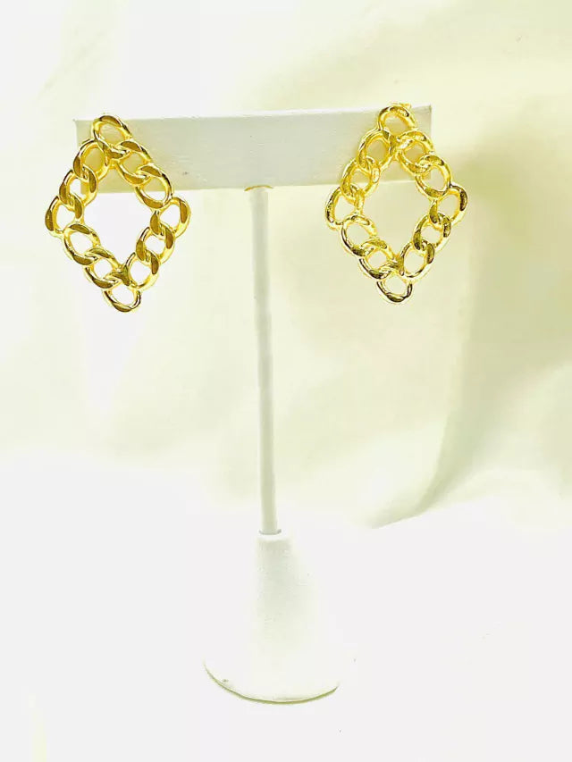 Triangle link earrings