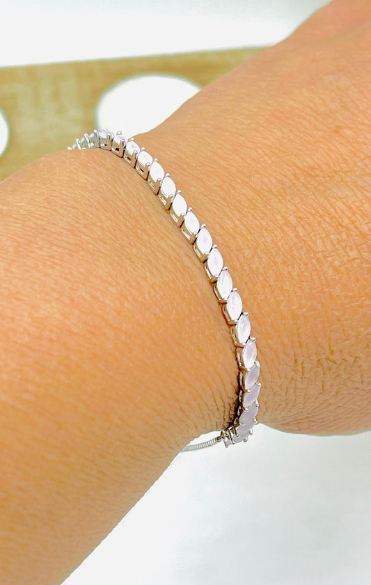 Adjustable R/B bracelet with baby pink zirconia